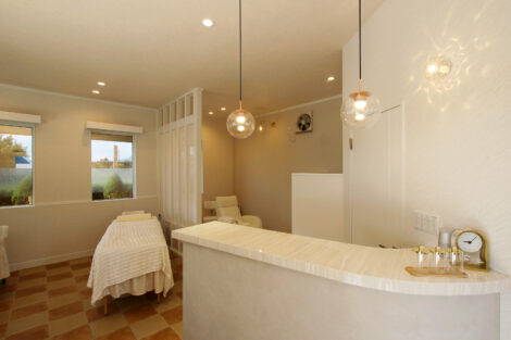 駒ヶ根市　エステサロン La Fleur（店舗改修）